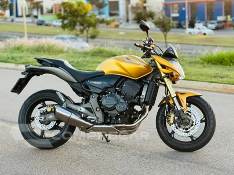 CB 600F HORNET