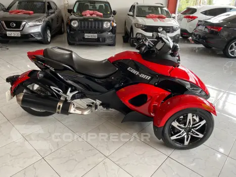 Triciclo Spyder 990 RS