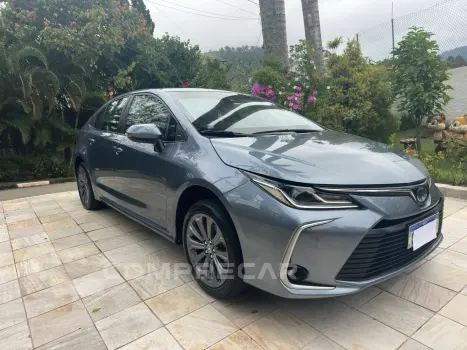 COROLLA 1.8 VVT-I Hybrid Altis