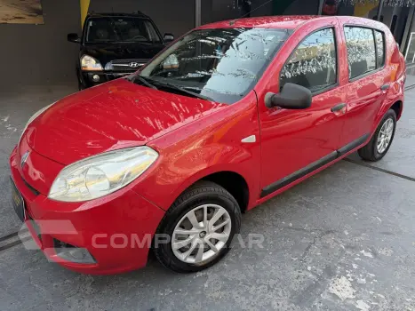 Renault SANDERO 1.0 AUTHENTIQUE 16V FLEX 4P MANUAL 4 portas