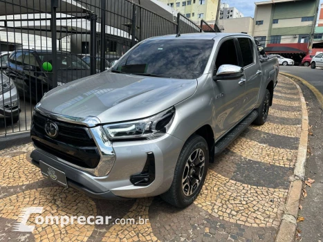 Toyota Hilux CD SRX 4x4 2.8 TDI 16V Diesel Aut. 4 portas