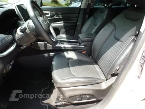 COMMANDER 1.3 T270 Turbo Longitude