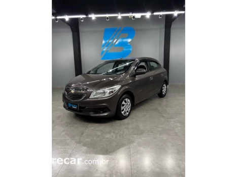 CHEVROLET ONIX 1.0 MPFI LT 8V FLEX 4P MANUAL 4 portas