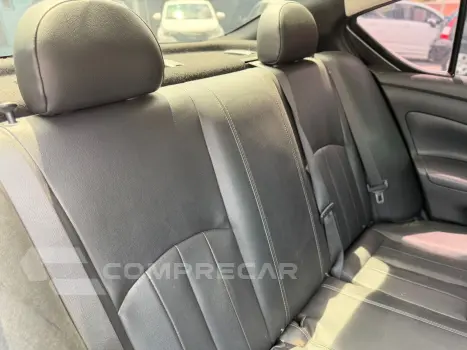 VERSA SL 1.6 16V FlexStart 4p Aut.