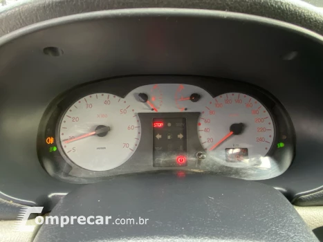 CLIO 1.0 Privilége Sedan 16V