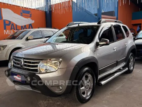 Renault DUSTER - 2.0 DYNAMIQUE 4X2 16V 4P AUTOMÁTICO 4 portas