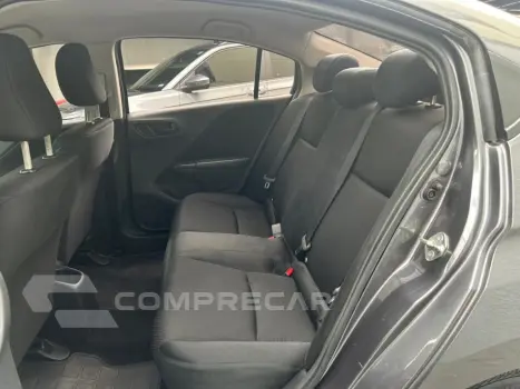 CITY 1.5 PERSONAL 16V FLEX 4P AUTOMÁTICO