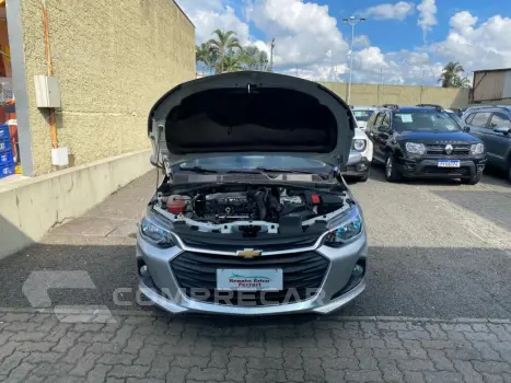 ONIX 1.0 Turbo Plus LT