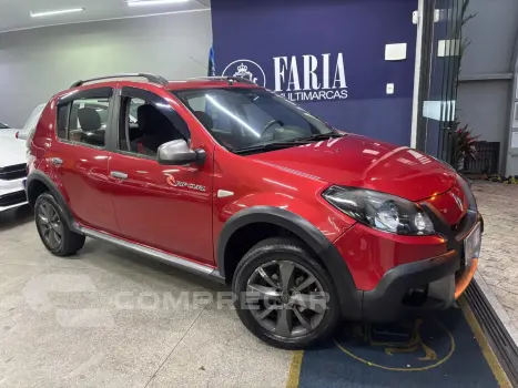 SANDERO STEPWAY Hi-F. R. CURL 1.6 16V 5p