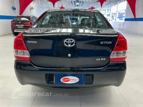 ETIOS 1.5 XS Sedan 16V