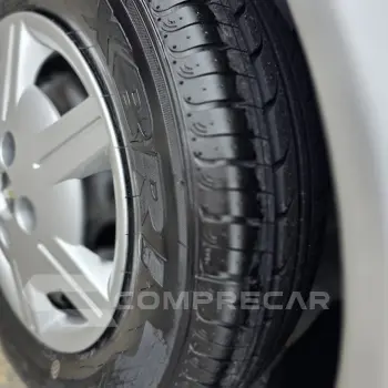 CLASSIC 1.0 MPFI LS completo