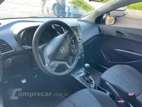 HB20 - 1.0 COMFORT PLUS 12V 4P MANUAL