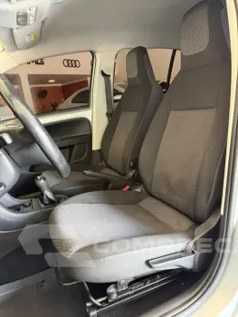 VOLKSWAGEN UP 1.0 TSI MOVE UP!
