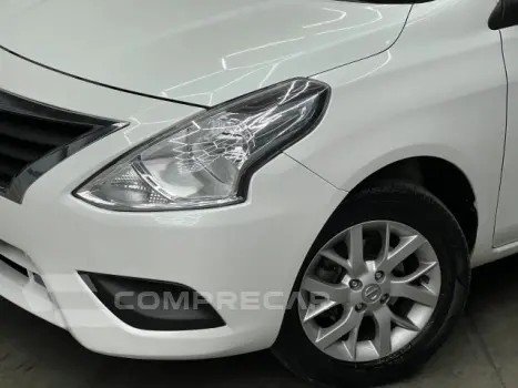 VERSA - 1.6 16V START SV 4P XTRONIC