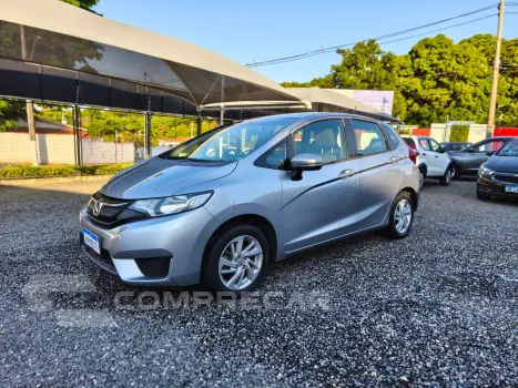 Honda FIT 1.5 LX 16V 4 portas