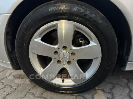 320 E 3.2 Sedan 6 Cilindros 24V