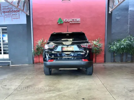 COMPASS 2.0 16V FLEX LONGITUDE AUTOMÁTICO