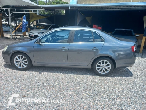 Volkswagen JETTA 2.5 I 20V 170cv 4 portas