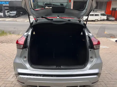 KICKS Exclusive 1.6 16V Flex Aut.