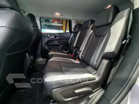 COMMANDER LIMITED T270 1.3 TB FLEX AUT