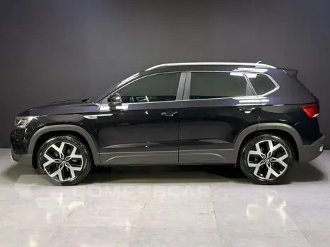 TAOS 1.4 250 TSI TOTAL FLEX HIGHLINE AUTOMÁTICO