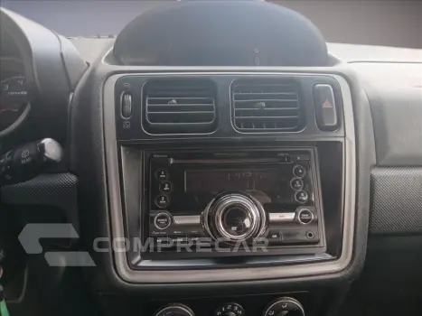 PAJERO TR4 2.0 4X2 16V 140CV FLEX 4P MANUAL