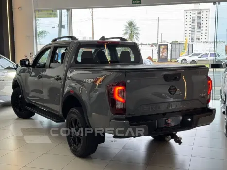 Frontier 2.3 16V PRO4X CABINE DUPLA 4X4 BI-TURBO DIESEL AUTO