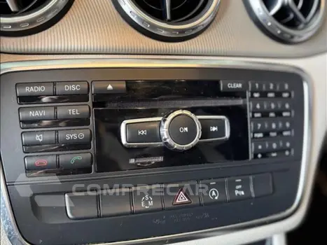 GLA 200 1.6 CGI VISION BLACK EDITION 16V TURBO FLEX 4P AUTOM