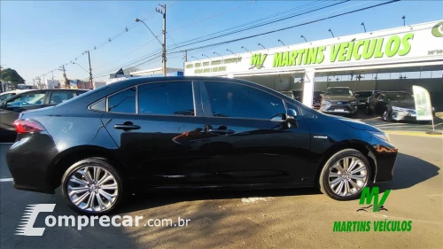 COROLLA 1.8 VVT-I Hybrid Altis