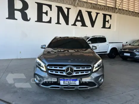 Mercedes-Benz GLA 200 Enduro 1.6 TB 16V Flex Aut. 4 portas