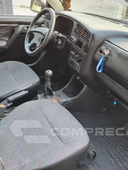 Golf GL 1.8/ 2.0i 4p