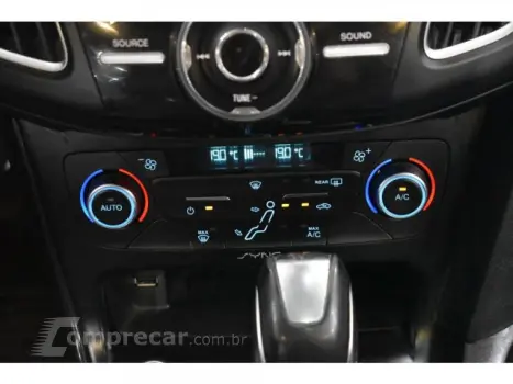 FOCUS HATCH - 2.0 TITANIUM 16V 4P POWERSHIFT