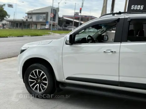 S10 2.8 HIGH COUNTRY 4X4 CD 16V TURBO DIESEL 4P AUTOMÁTICO