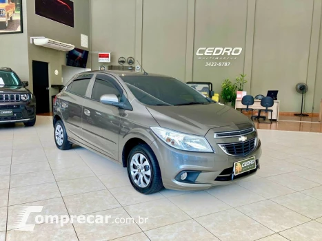 Onix Hatch 1.0 4P FLEX LT