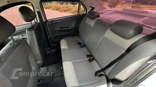 VOYAGE 1.0 12V MPI Totalflex City