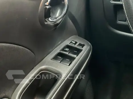 VERSA - 1.6 16V START SV 4P XTRONIC