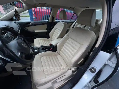 JETTA 2.0 TSI Highline 211cv