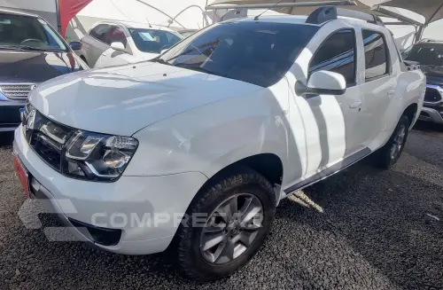 Renault DUSTER OROCH 2.0 16V Dynamique 4 portas