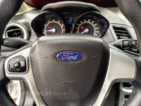 FIESTA 1.6 SE SEDAN 16V FLEX 4P MANUAL
