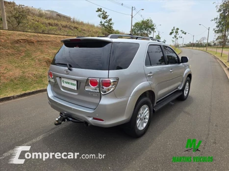 HILUX SW4 2.7 SR 4X2 16V