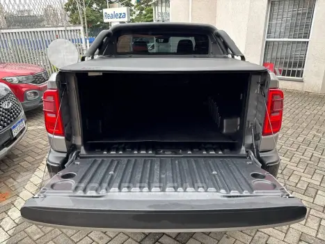 RAMPAGE R/T HURRIC. 4 2.0 TB CD 4X4 Aut.