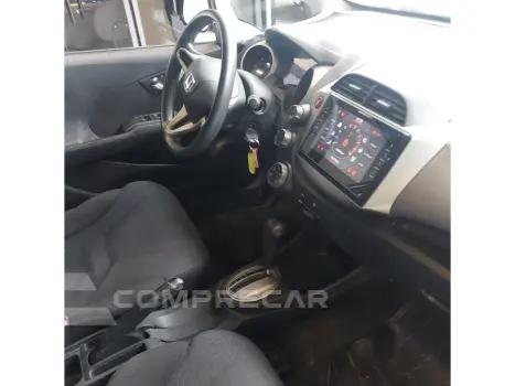 FIT 1.4 LX 16V FLEX 4P AUTOMÁTICO