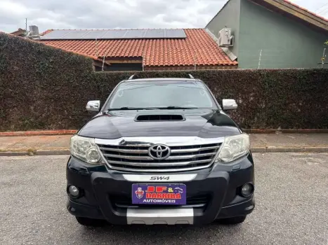 HILUX SW4 3.0 SRV 4X4 7 Lugares 16V Turbo Intercooler