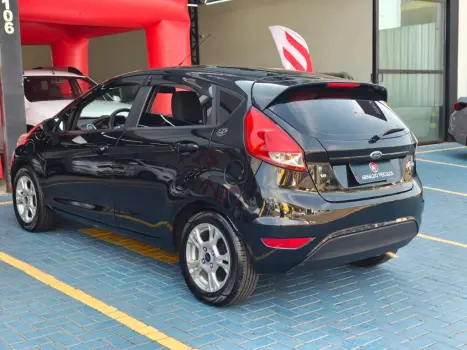 Fiesta 1.6 16V Flex Mec. 5p