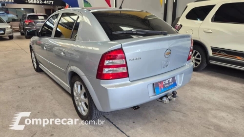 ASTRA 2.0 MPFI Advantage 8V