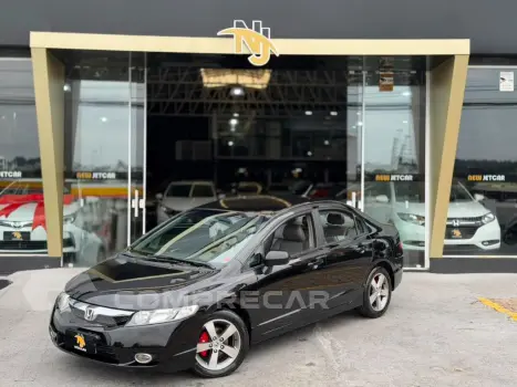 Honda Civic Sedan LXS 1.8/1.8 Flex 16V Aut. 4p 4 portas