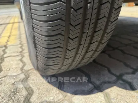 CROSSFOX - 1.6 MI 8V 4P MANUAL