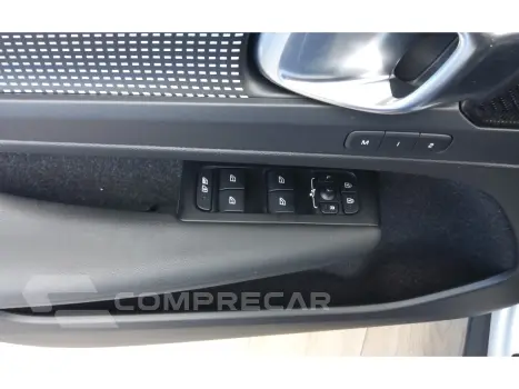 XC40 1.5 T5 HYBRID R-DESIGN FWD GEARTRONIC