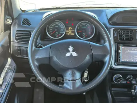 PAJERO TR4 2.0 4X4 16V 140CV FLEX 4P AUTOMÁTICO