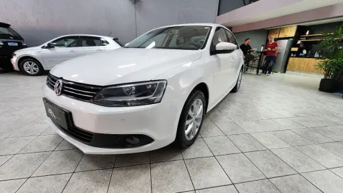 Volkswagen JETTA Comfortline 2.0 T.Flex 8V 4p Tipt. 4 portas
